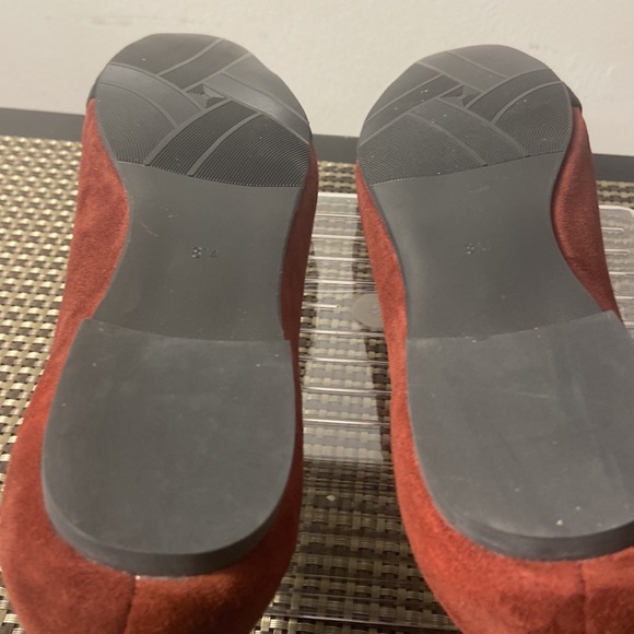 Array Suede Flats NWOT - Picture 4 of 5